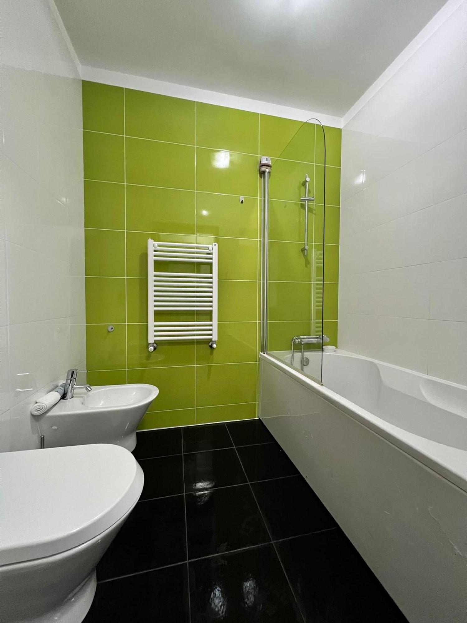 P&H Apartment Aveiro Luaran gambar